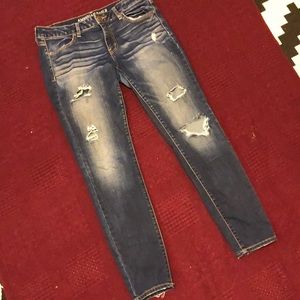 American Eagle Ripped Super Stretch Jegging